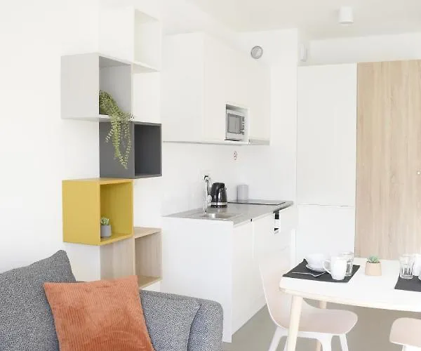 White Apartment Modern Tower Atal