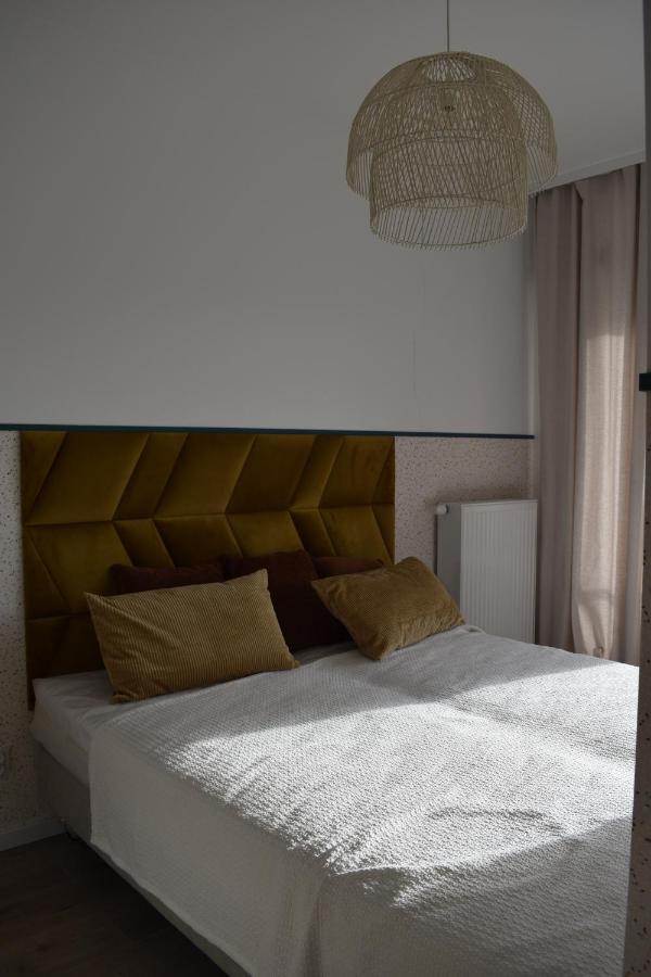 White Modern Tower Atal Apartment *
