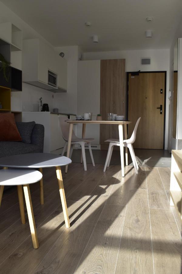 Apartment White Modern Tower Atal *
